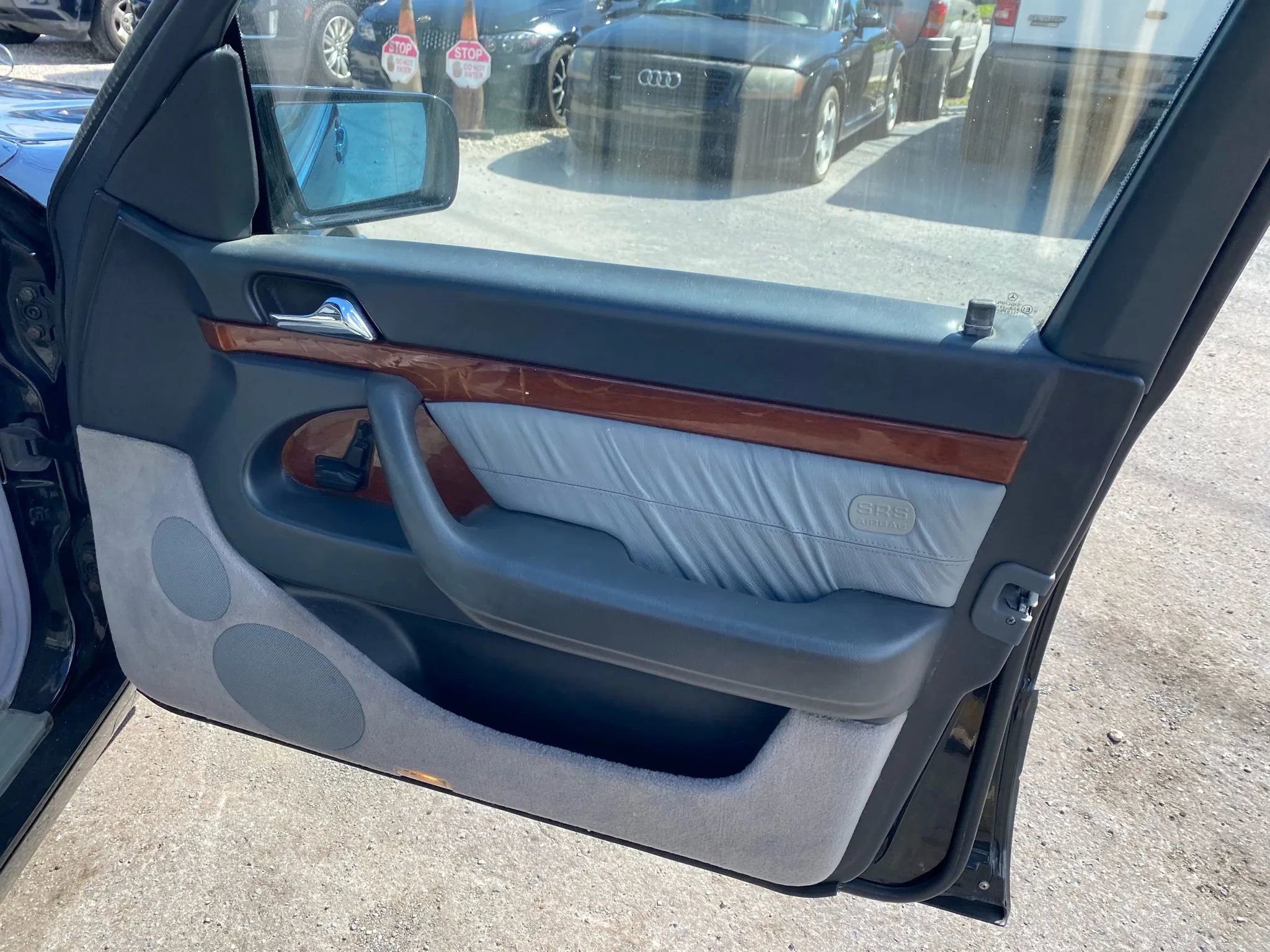 Used 1999 Mercedes-Benz S 320 image 18