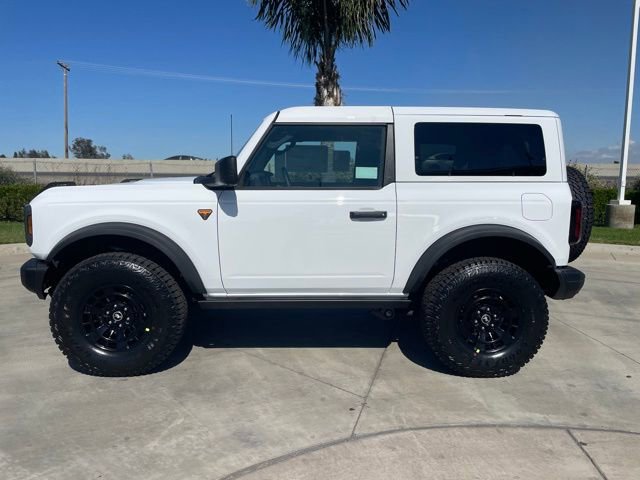 New 2026 Ford Bronco Badlands image 2