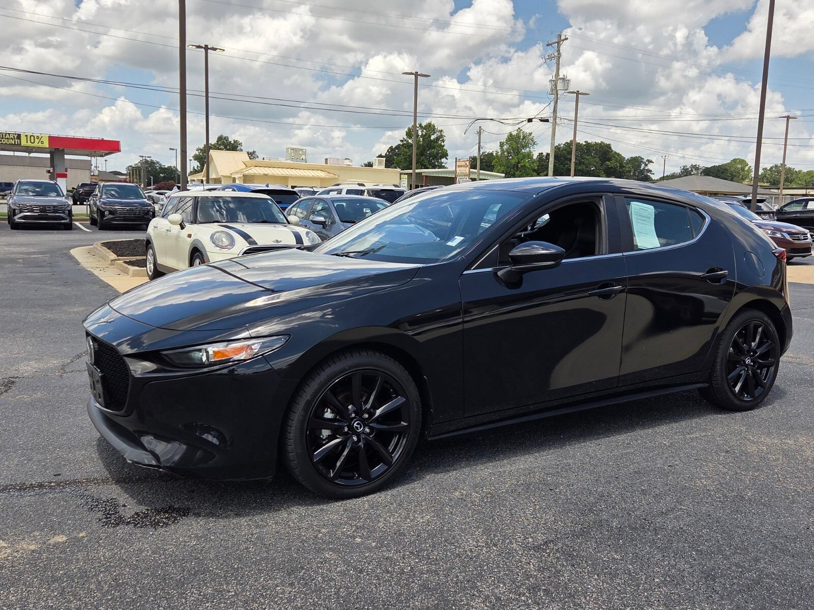 Used 2024 MAZDA MAZDA3 s FWD image 3