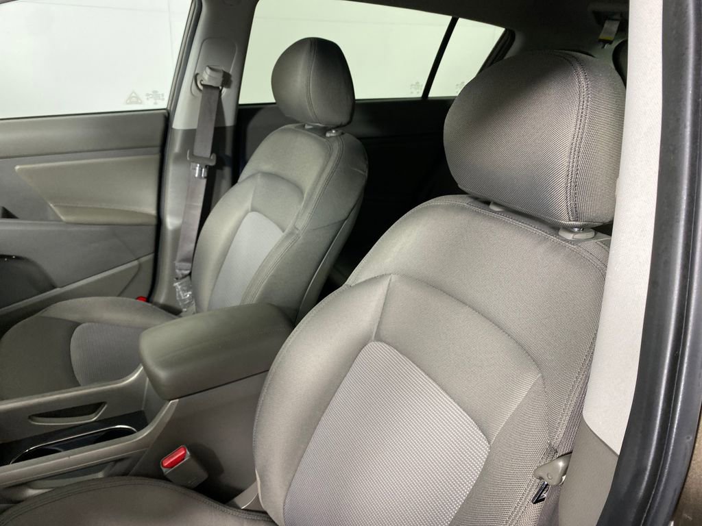 Used 2015 Kia Sportage LX image 8