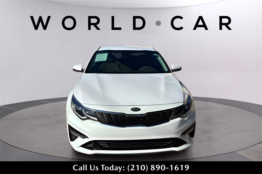 Used 2020 Kia Optima LX image 4