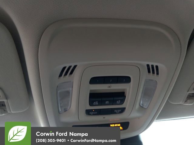 Used 2023 Buick Envision Avenir image 22