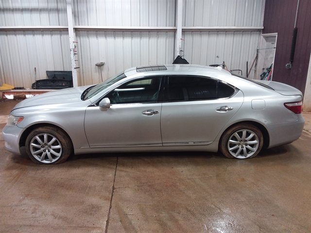 Used 2007 Lexus LS 460 L RWD image 6