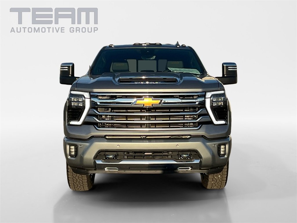 New 2025 Chevrolet Silverado 2500 High Country w/ Technology Package video 2