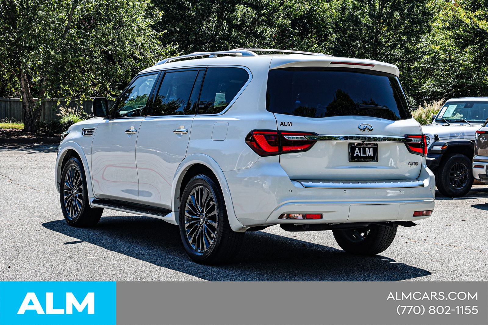 Used 2023 INFINITI QX80 Sensory w/ Cargo Package RWD image 8