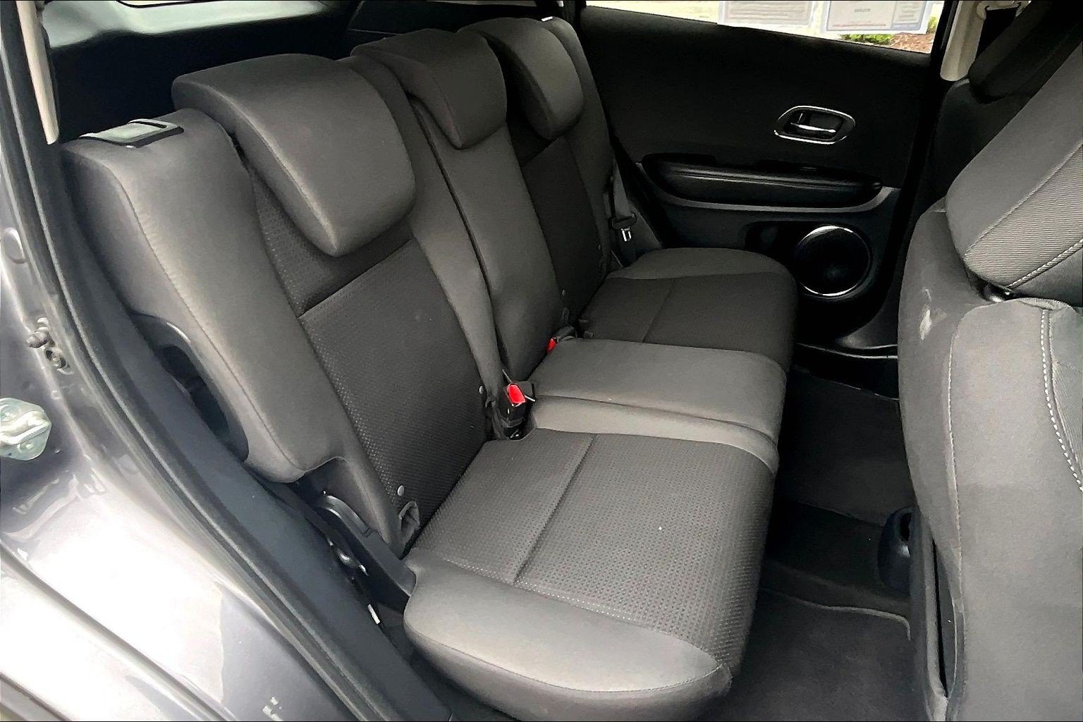 Used 2022 Honda HR-V EX image 29