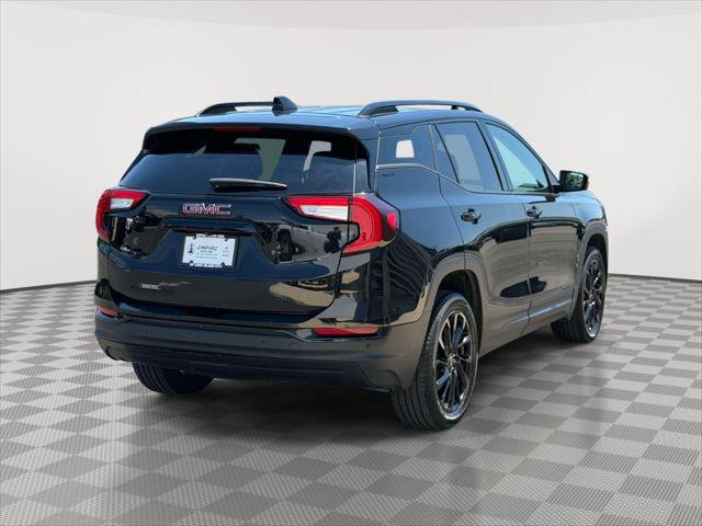 Used 2023 GMC Terrain SLT w/ Elevation Edition AWD/4WD image 7