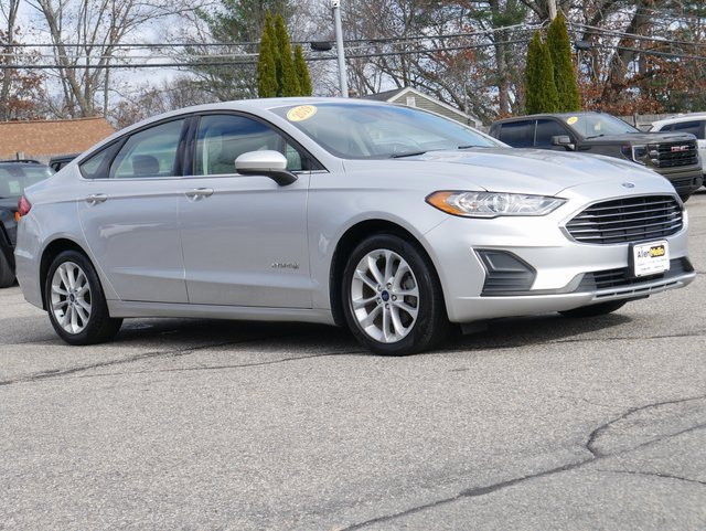 Used 2019 Ford Fusion SE image 8