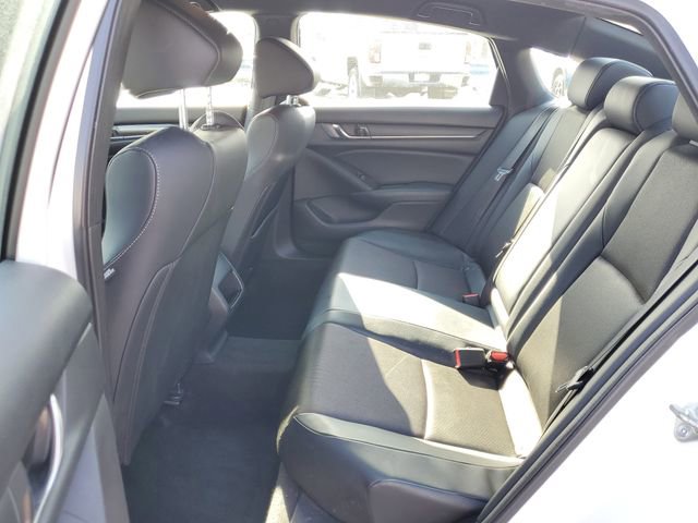 Used 2018 Honda Accord Sport image 28