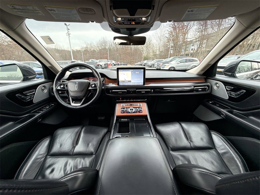Used 2020 Lincoln Aviator Reserve w/ Equipment Group 202A image 23