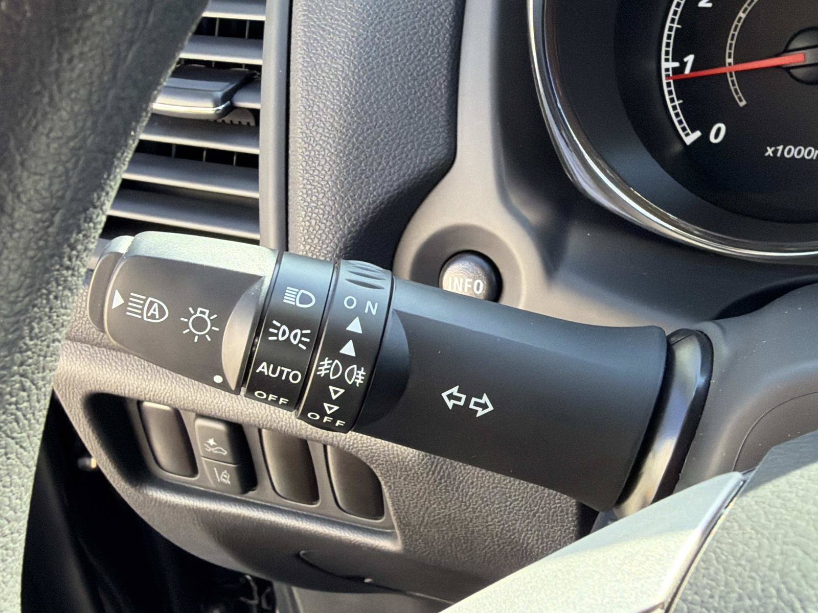 Used 2025 Mitsubishi Outlander Sport ES AWD/4WD image 25