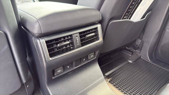 Certified 2025 Lexus GX 550 AWD/4WD image 17