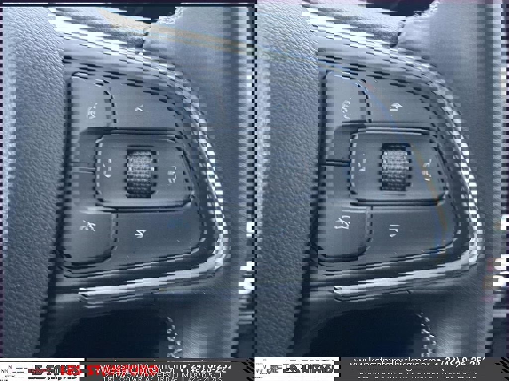 Certified 2024 Buick Encore GX Avenir w/ Avenir Convenience Package image 24