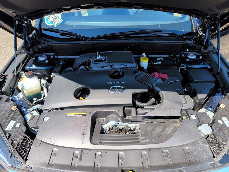 Certified 2025 INFINITI QX55 Essential AWD/4WD image 28