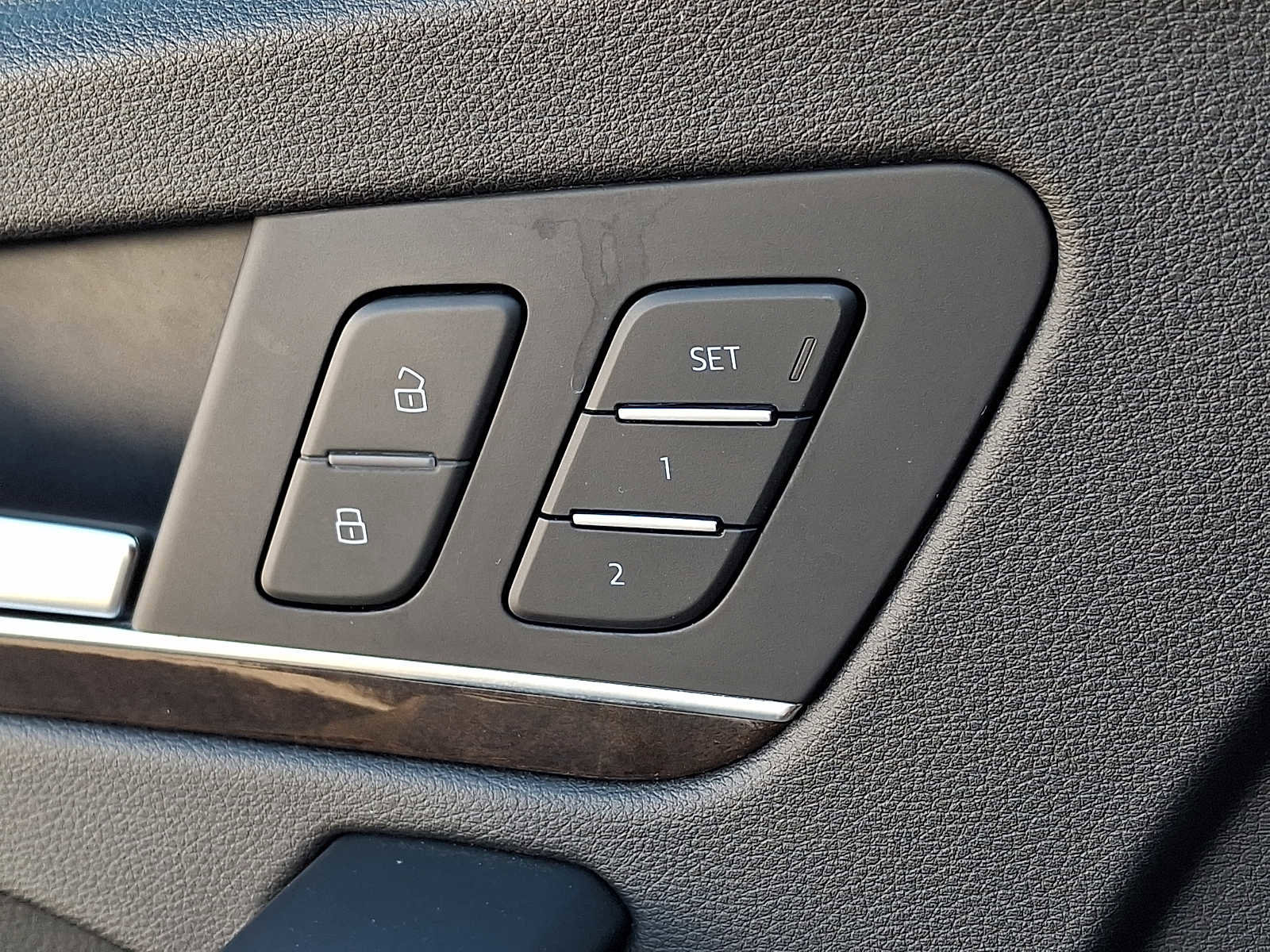 Used 2019 Audi Q5 2.0T Premium w/ Convenience Package image 24