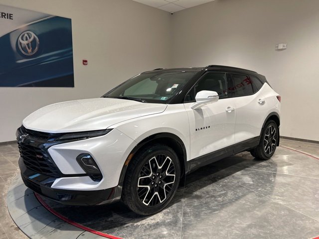 Used 2024 Chevrolet Blazer RS w/ Driver Confidence II Package image 2