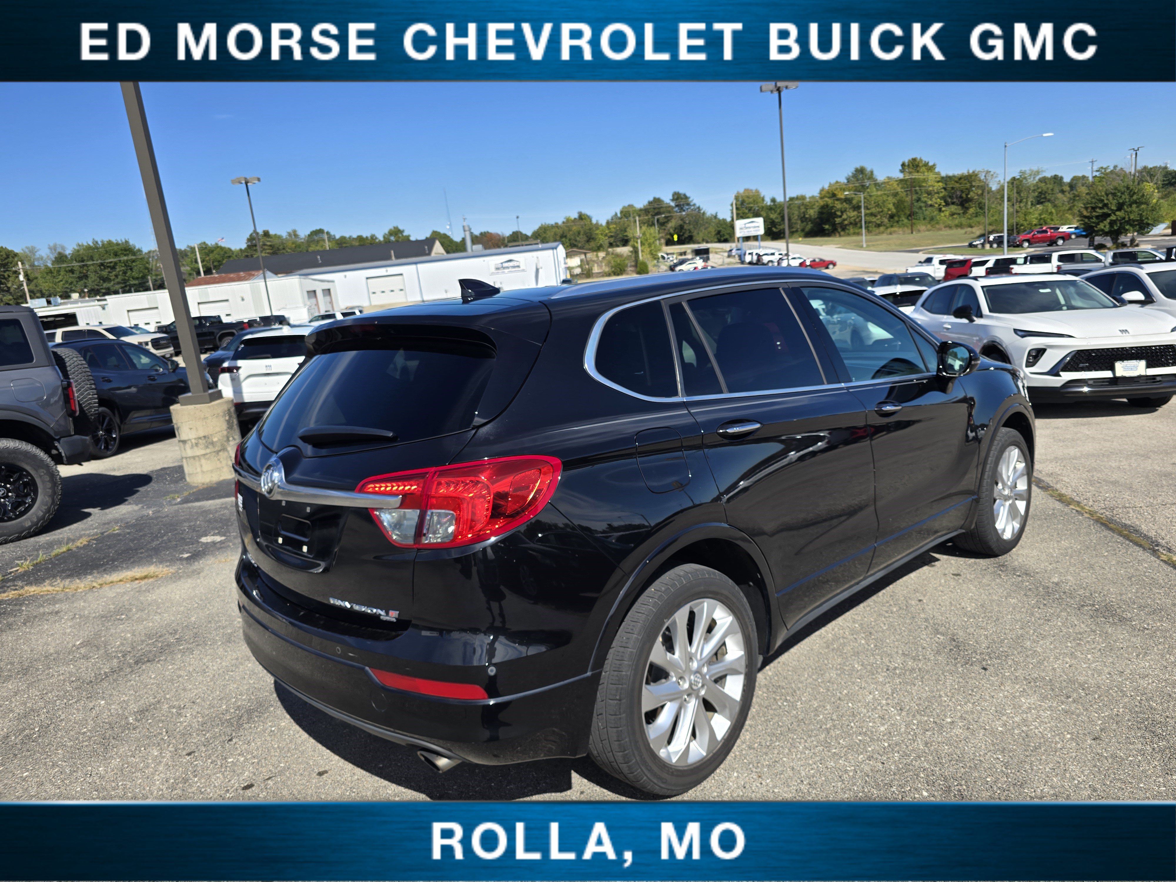 Used 2016 Buick Envision Premium AWD/4WD image 3