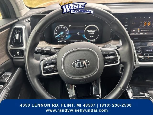 Used 2021 Kia Sorento SX Prestige image 14