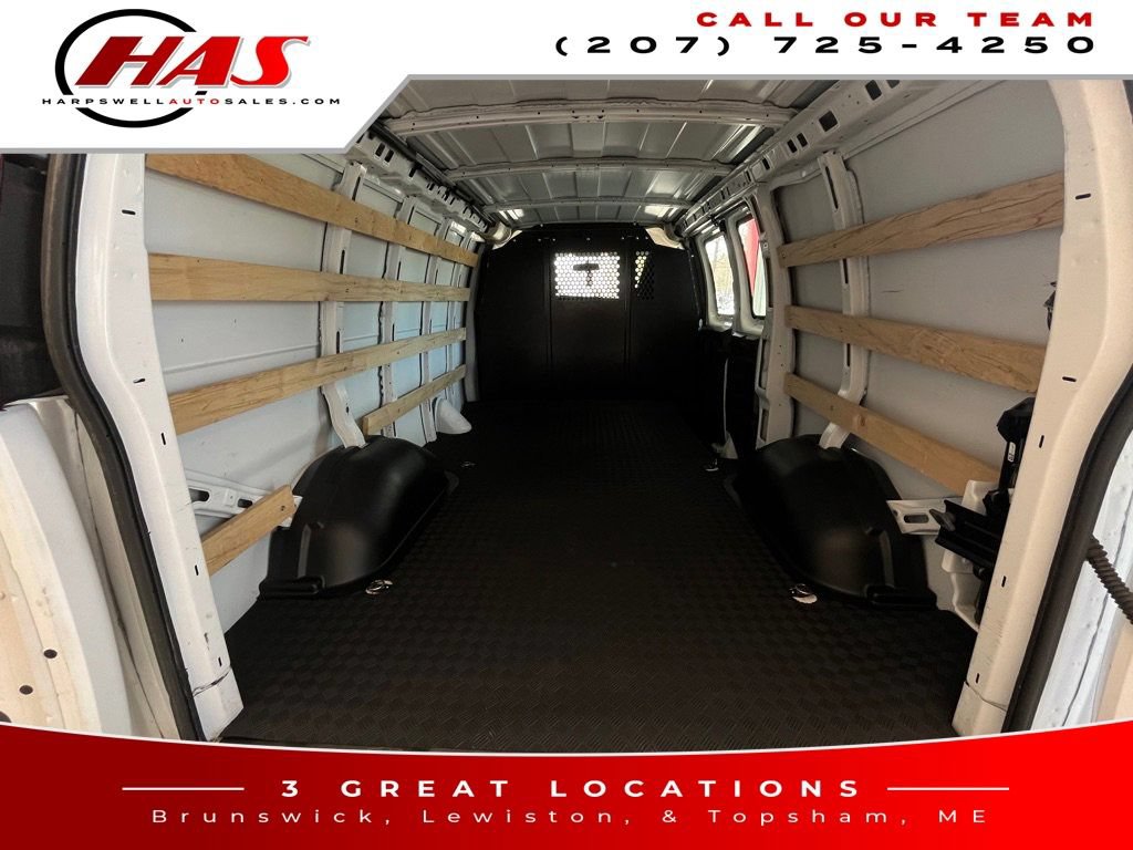 Used 2024 GMC Savana 2500 RWD image 14