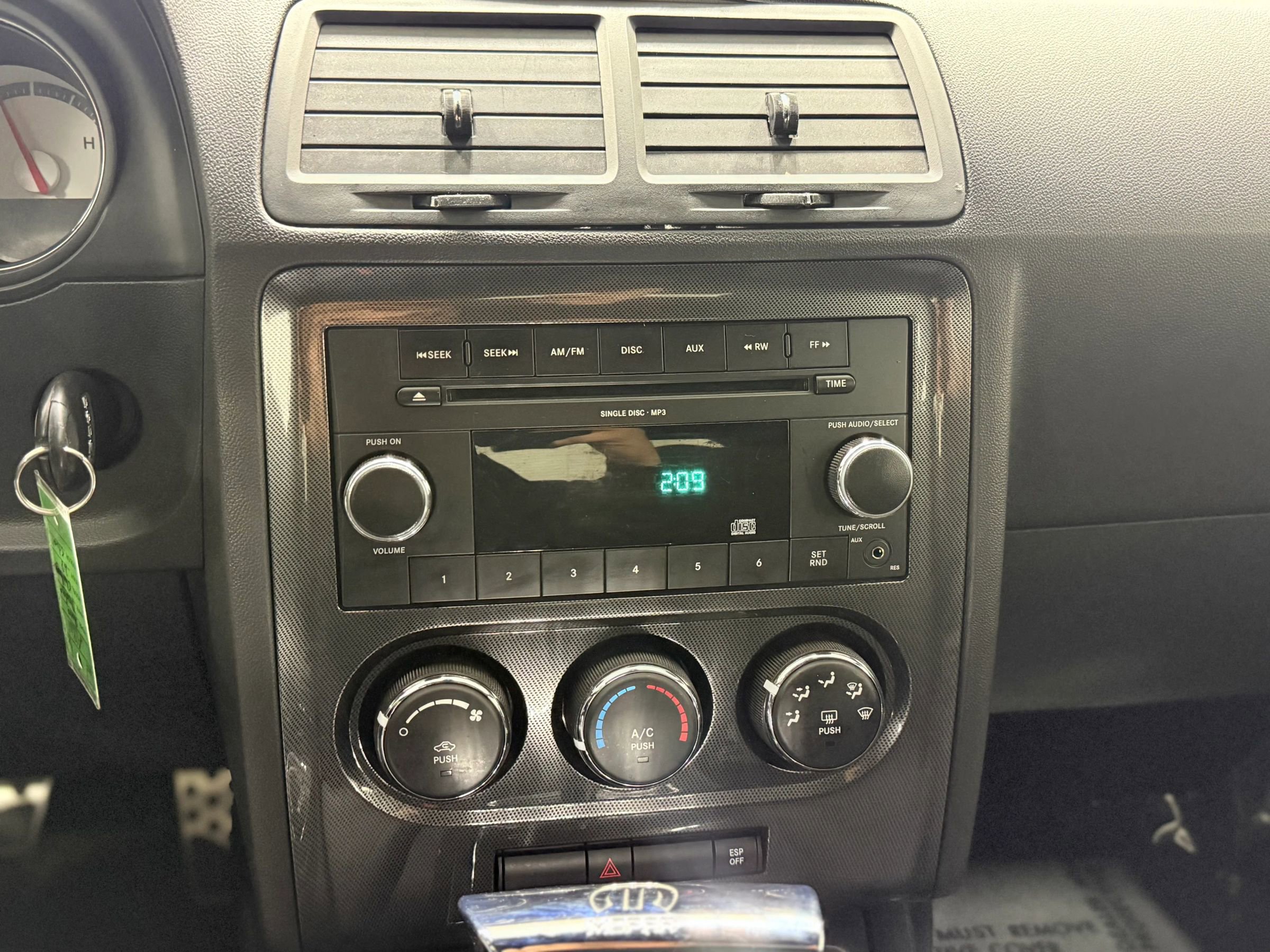 Used 2010 Dodge Challenger R/T image 20