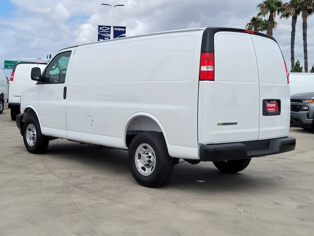New 2026 Chevrolet Express 2500 w/ Driver Convenience Package RWD image 2
