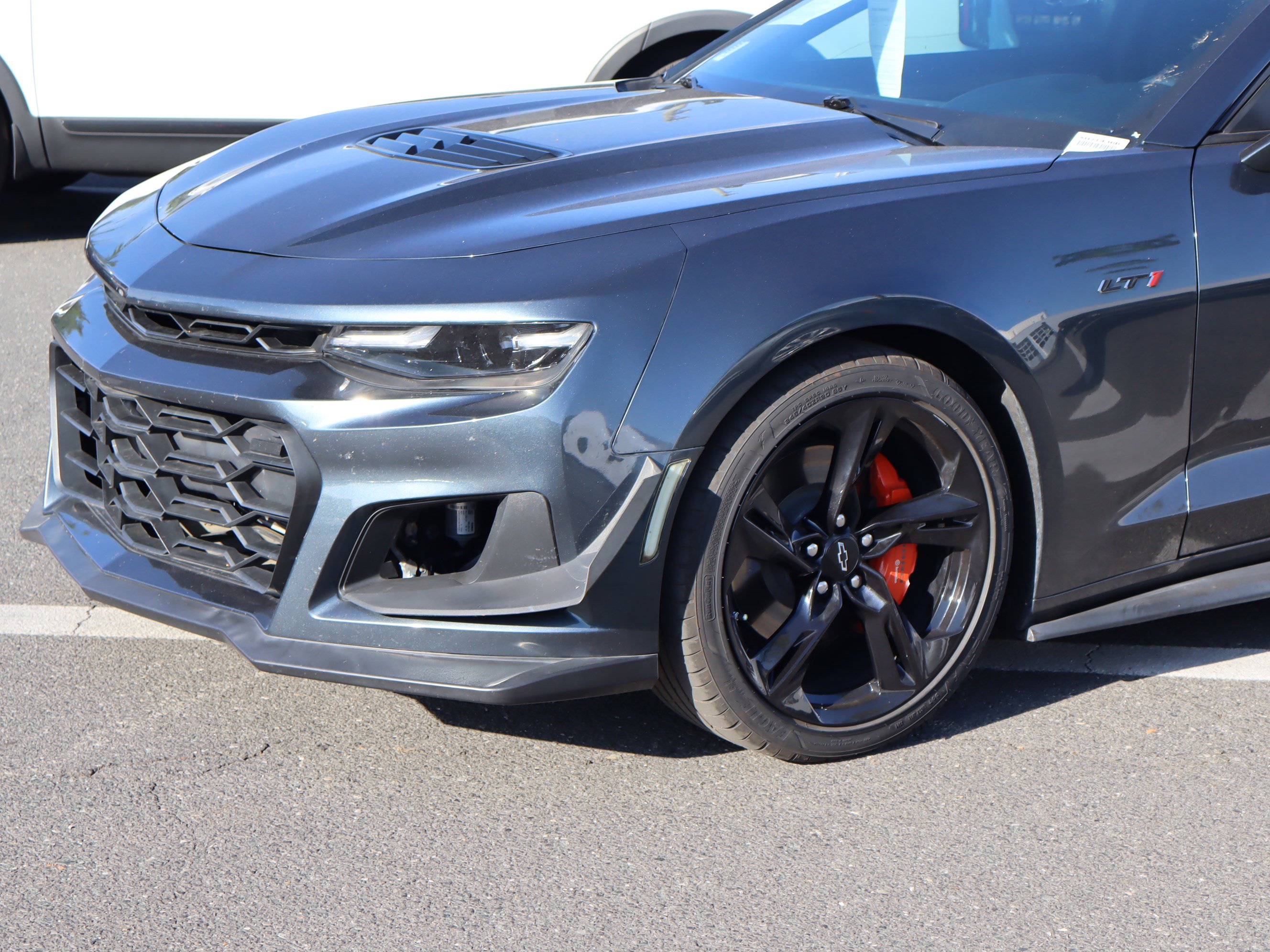 Used 2021 Chevrolet Camaro LT w/ Technology Package RWD image 6
