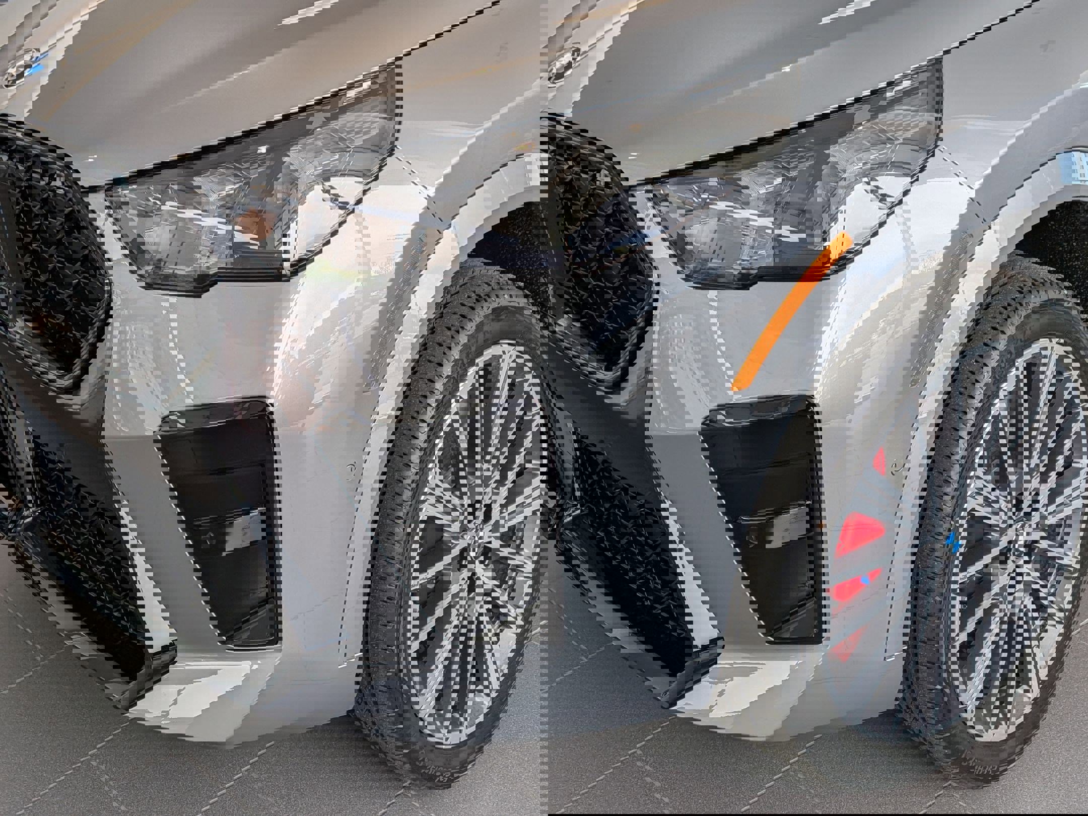 New 2026 BMW X2 xDrive28i w/ Technology Package AWD/4WD image 8