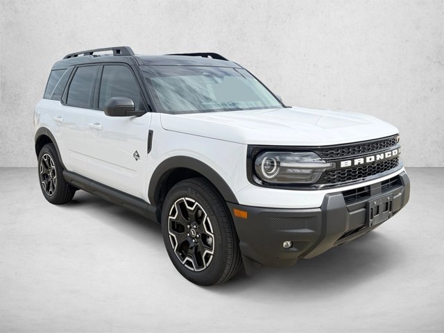 Used 2025 Ford Bronco Sport Outer Banks AWD/4WD image 3