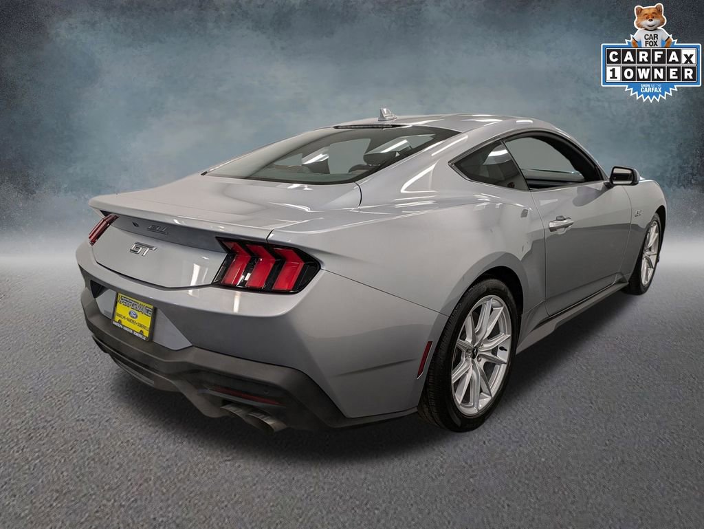 Used 2025 Ford Mustang GT Premium RWD image 4