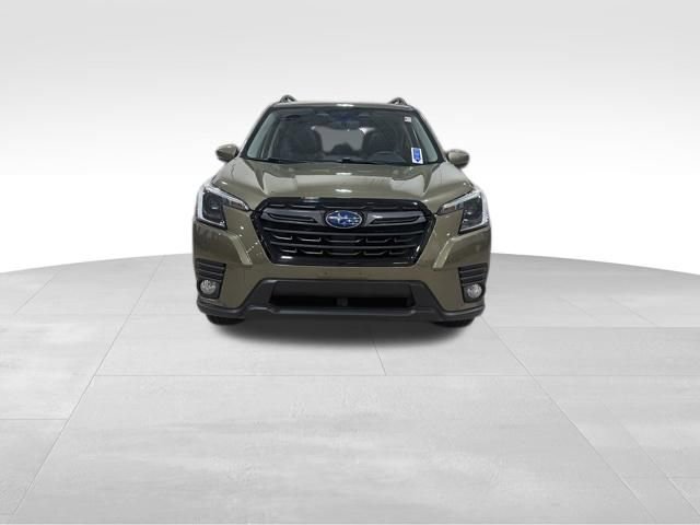 Certified 2023 Subaru Forester Limited image 4