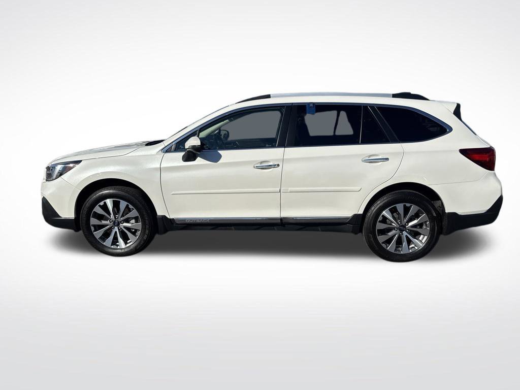 Used 2019 Subaru Outback 2.5i Touring AWD/4WD image 4