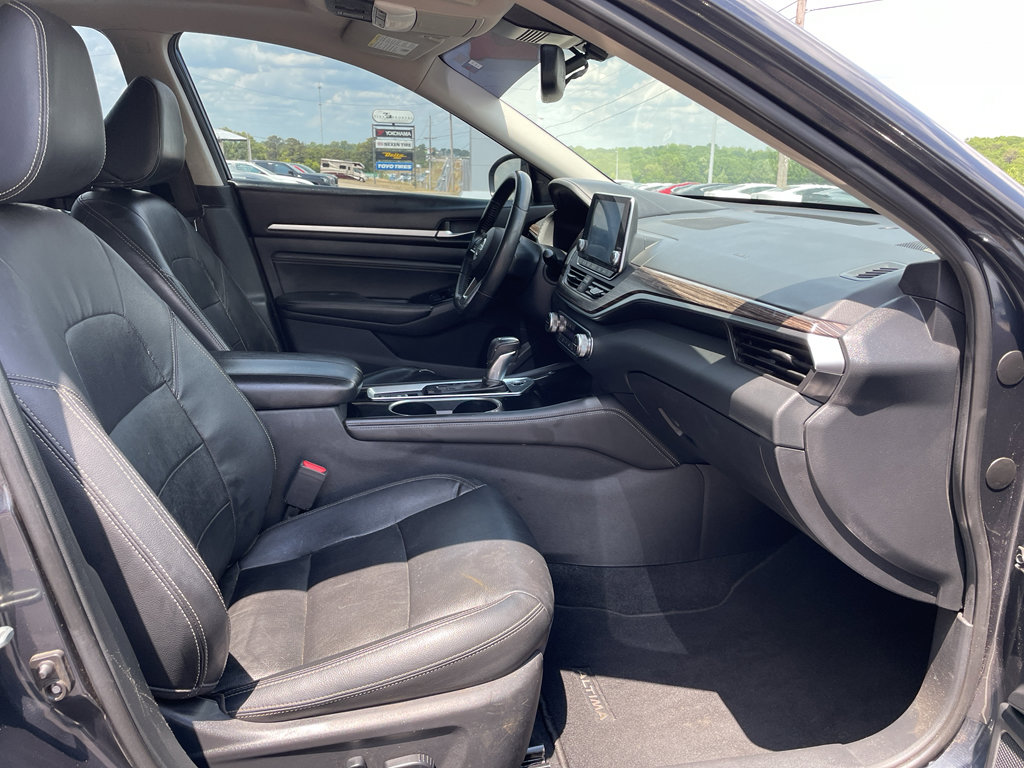 Used 2020 Nissan Altima 2.5 Platinum image 23