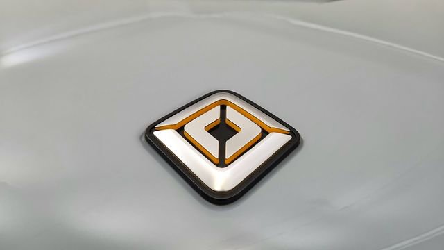 Used 2024 Rivian R1S Adventure image 16