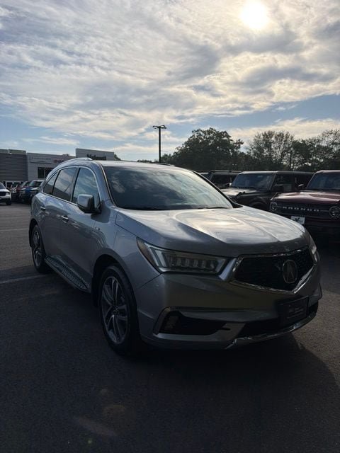 Used 2017 Acura MDX w/ Advance Package AWD/4WD image 2