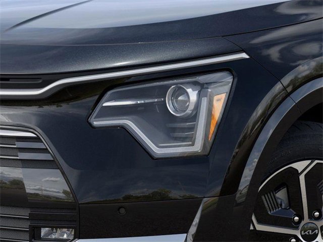 New 2025 Kia Niro SX image 11