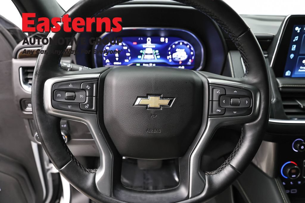 Used 2023 Chevrolet Suburban Premier RWD image 10