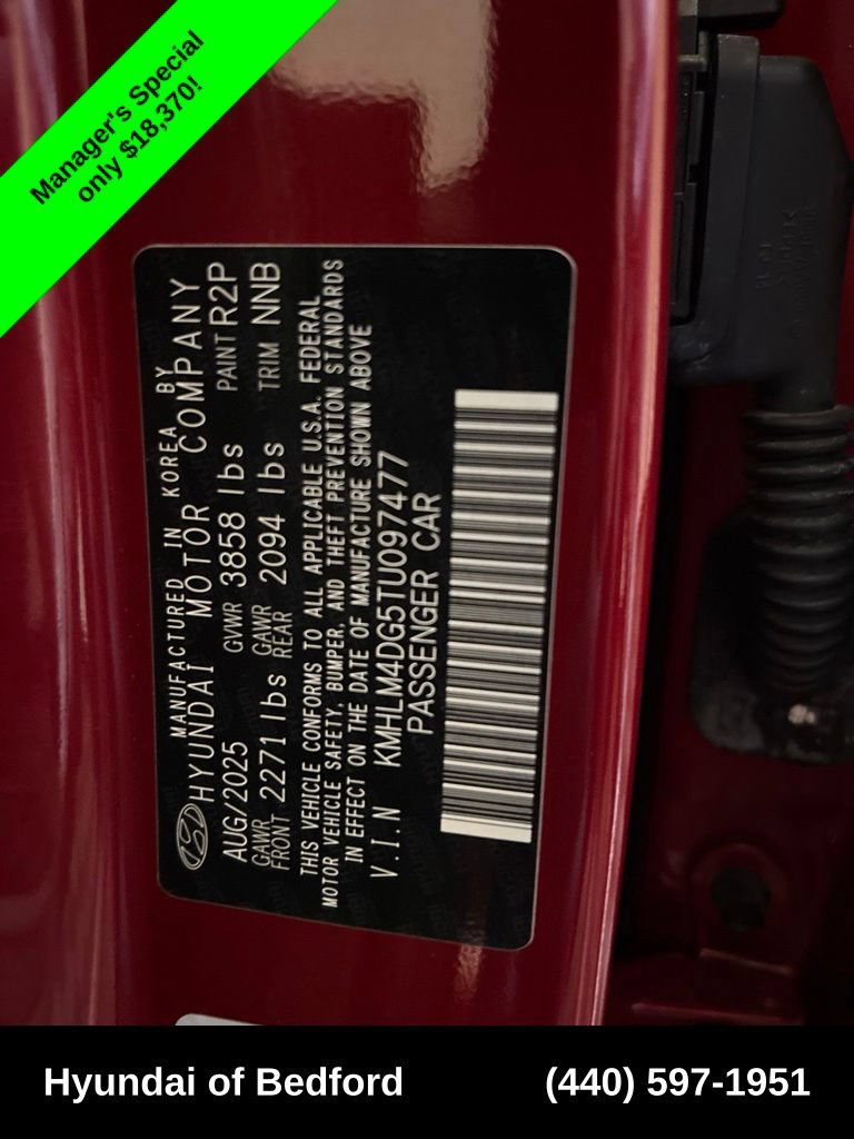 Certified 2026 Hyundai Elantra Sport FWD image 21