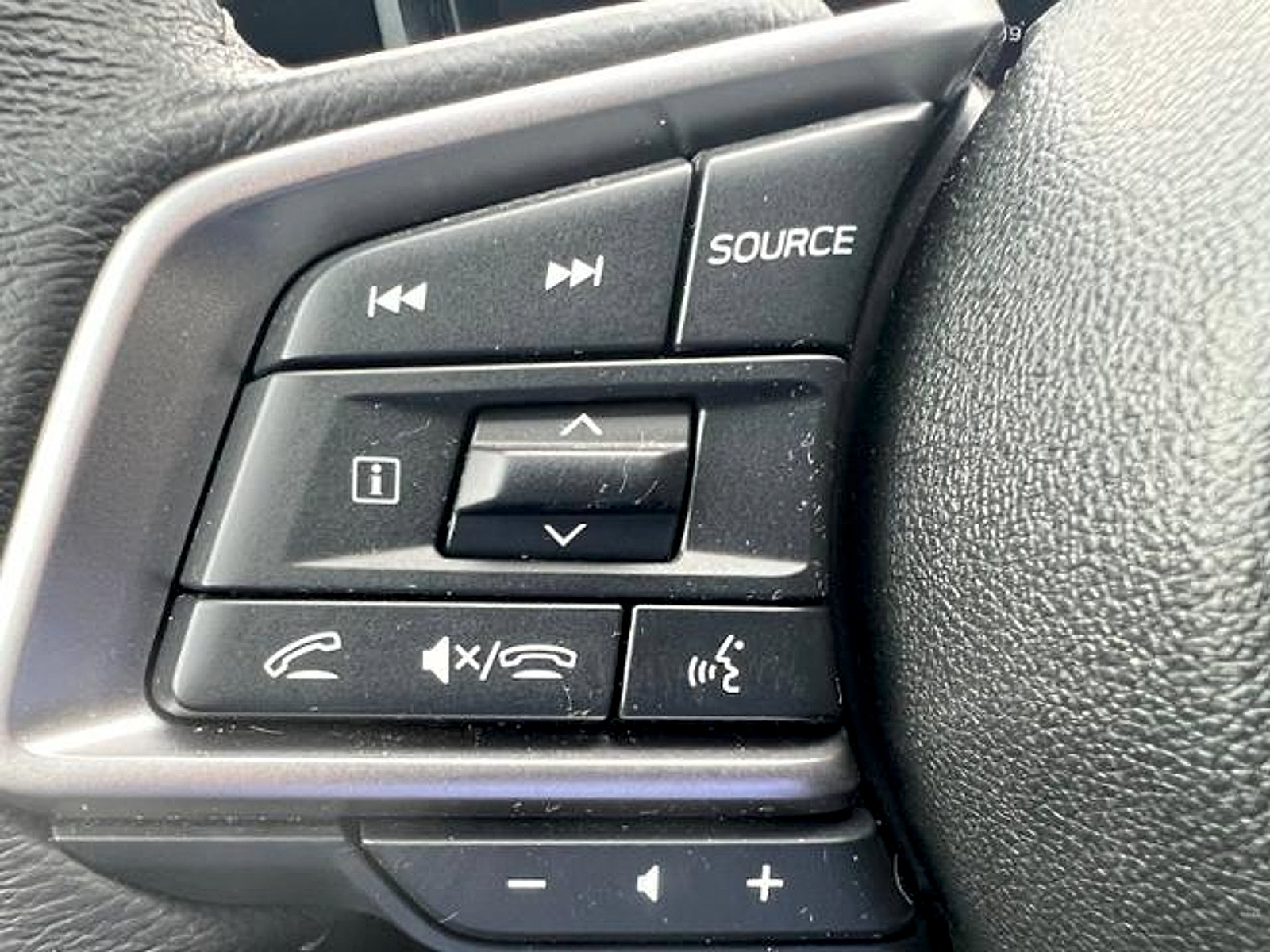 Certified 2025 Subaru Outback Premium AWD/4WD image 21