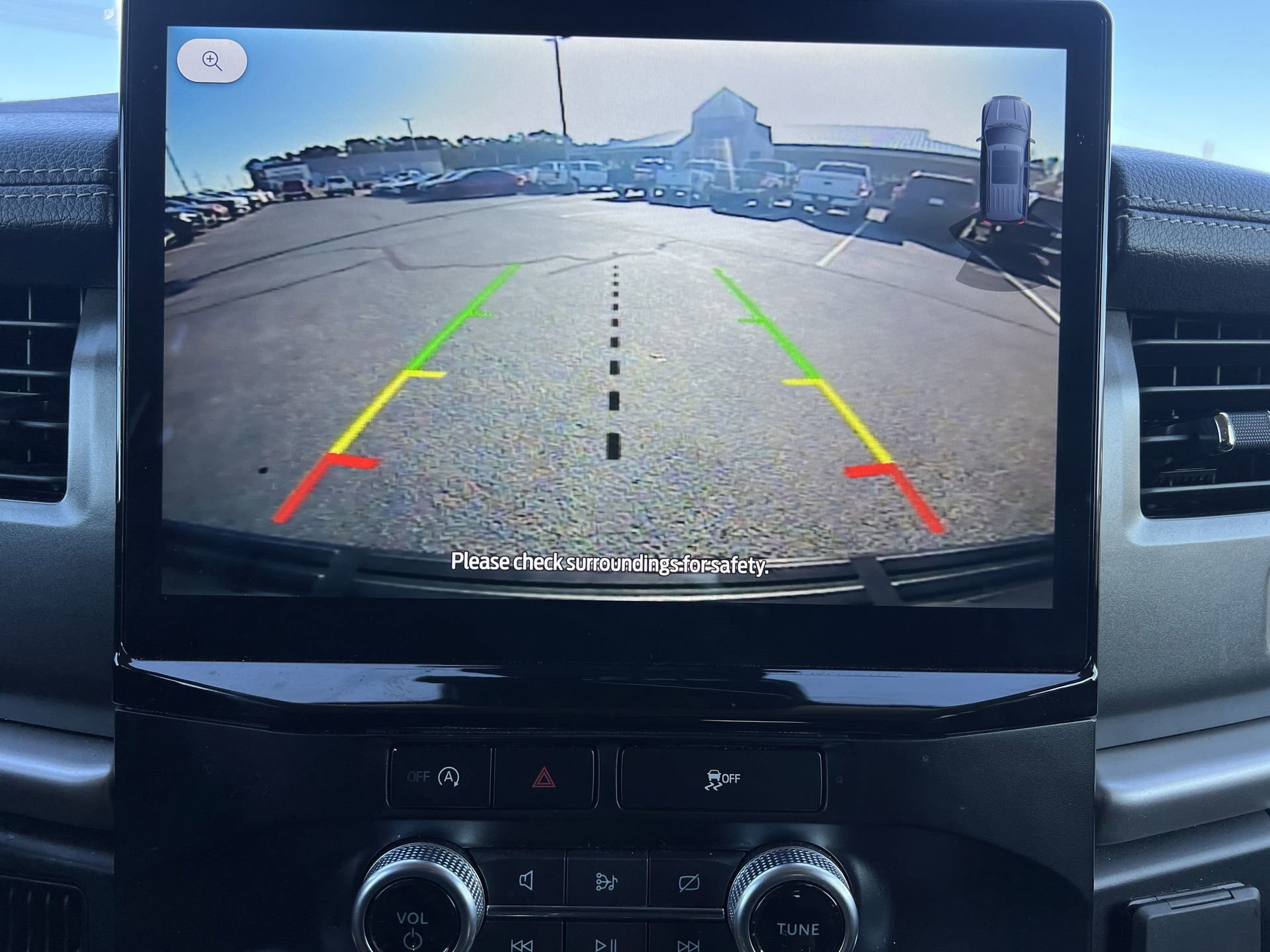 Certified 2024 Ford Expedition Max XLT image 6