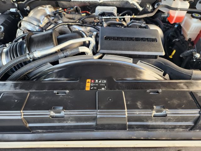Used 2025 Chevrolet Silverado 3500 LT w/ Safety Package AWD/4WD image 31