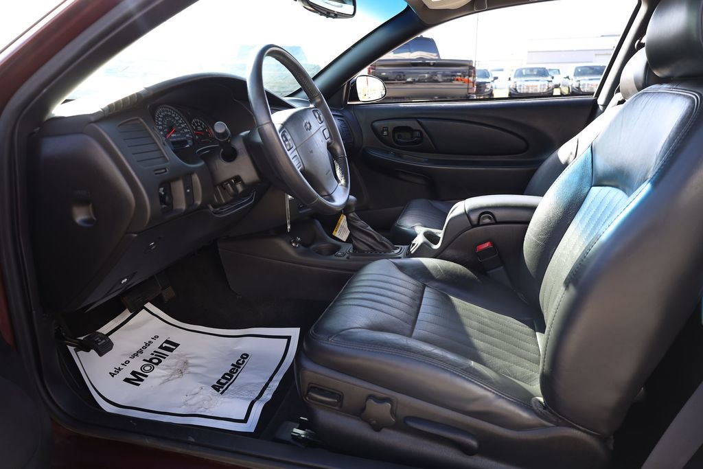 Used 2000 Chevrolet Monte Carlo SS w/ Preferred Equipment Group image 11