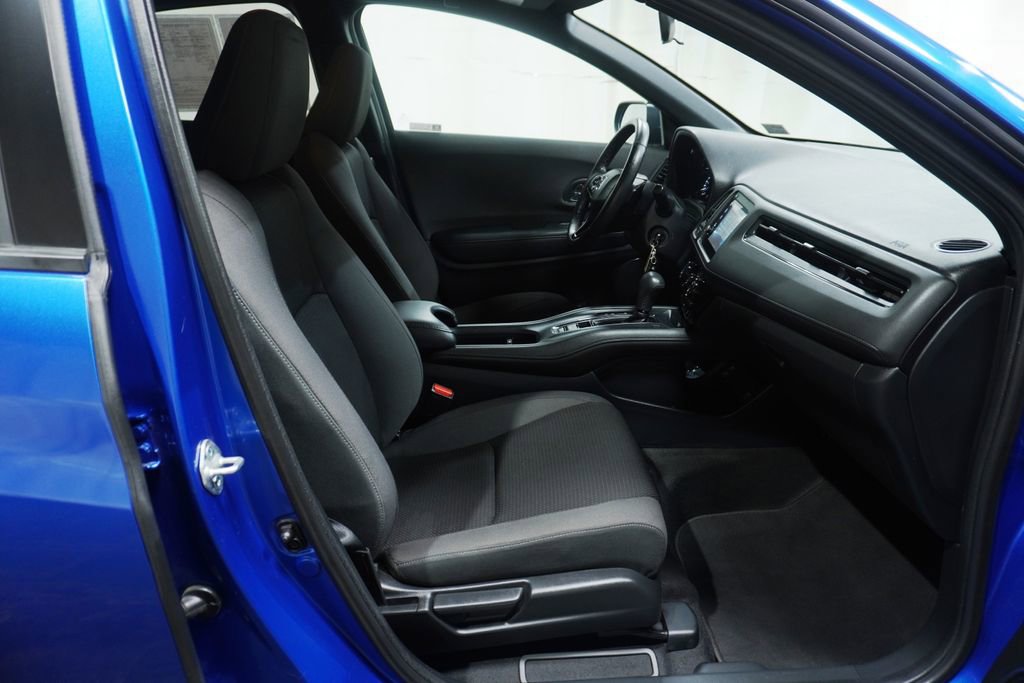Used 2022 Honda HR-V Sport image 11