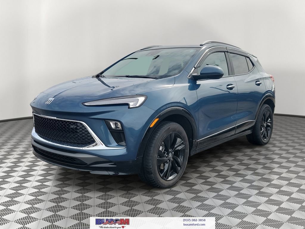 Used 2024 Buick Encore GX Sport Touring w/ Comfort Package image 2