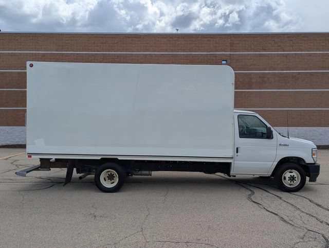 Used 2023 Ford E-450 and Econoline 450 Super Duty RWD image 10