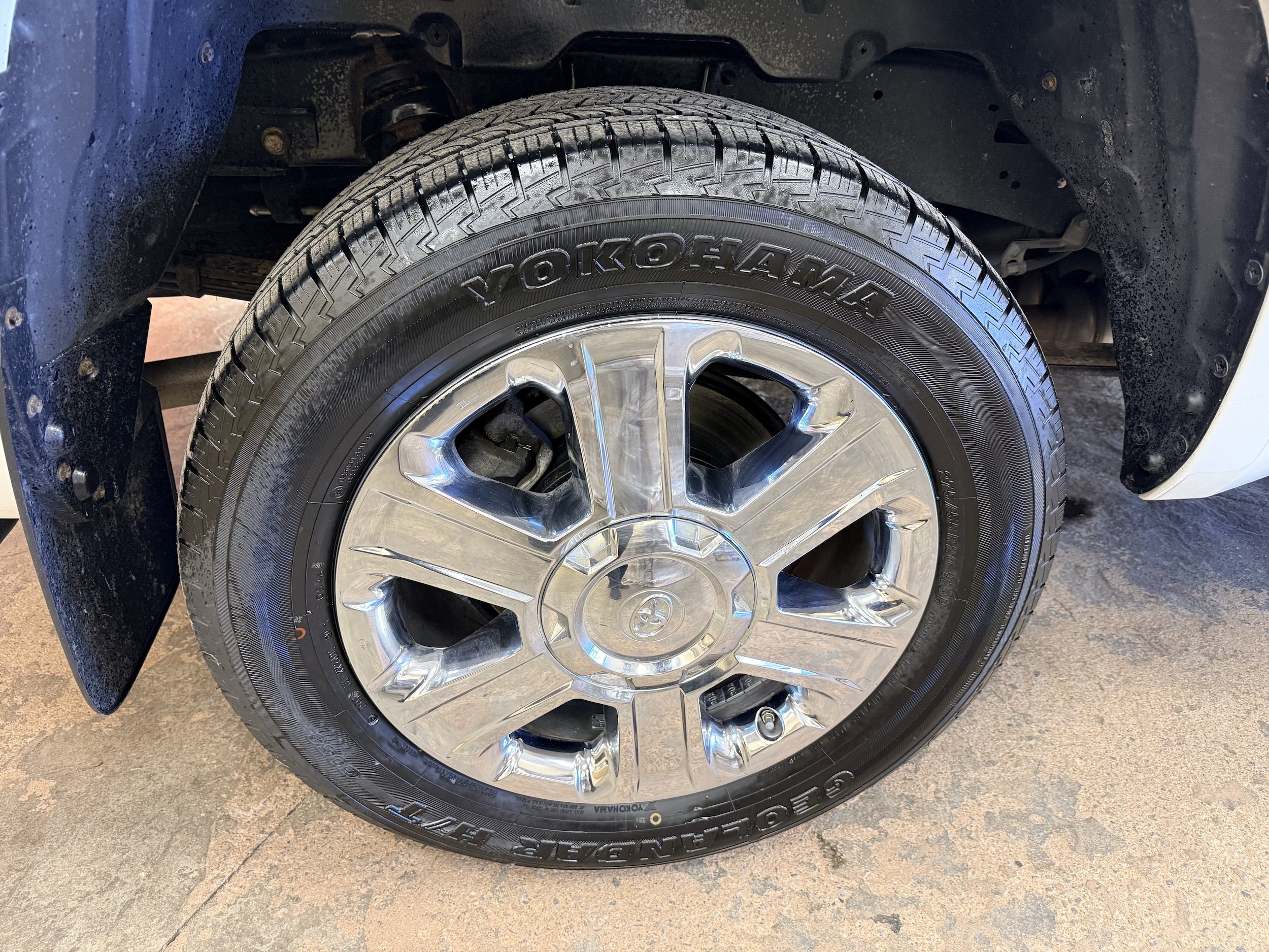 Used 2019 Toyota Tundra 1794 Edition AWD/4WD image 18