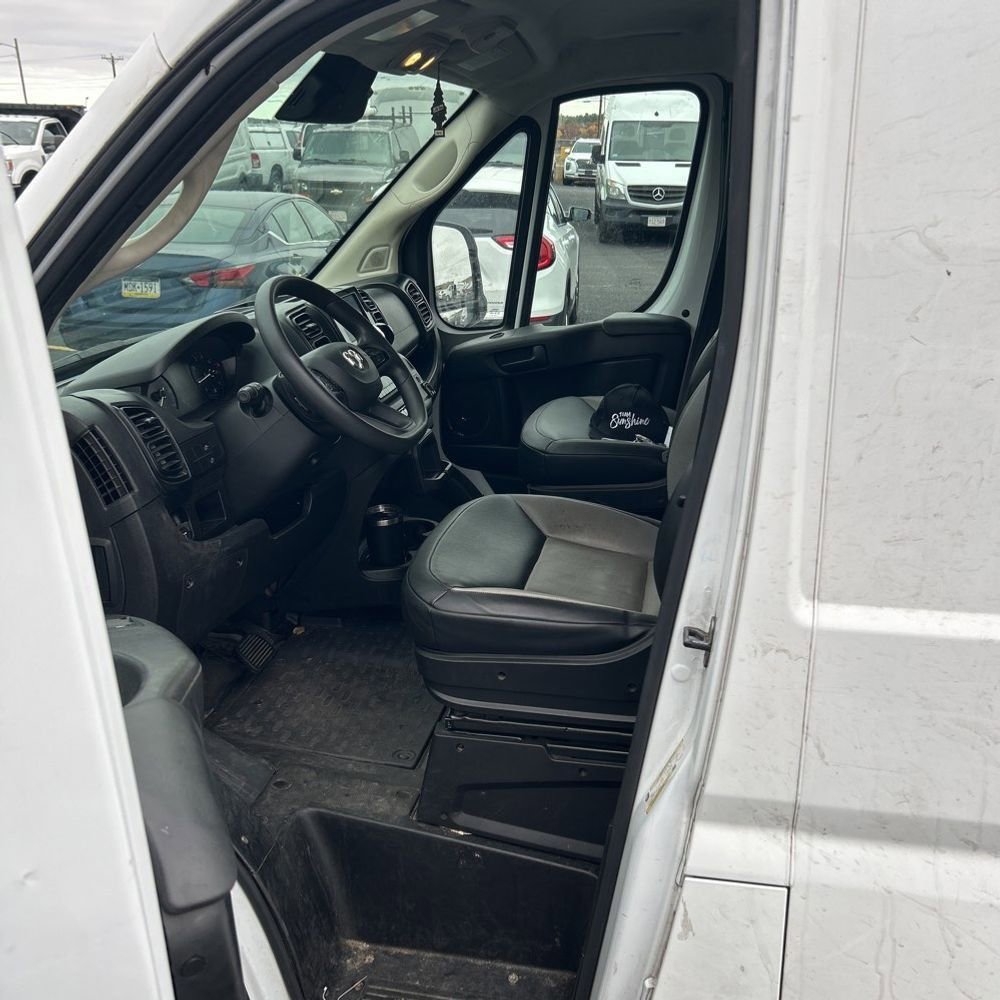 Used 2023 RAM ProMaster 2500 image 8