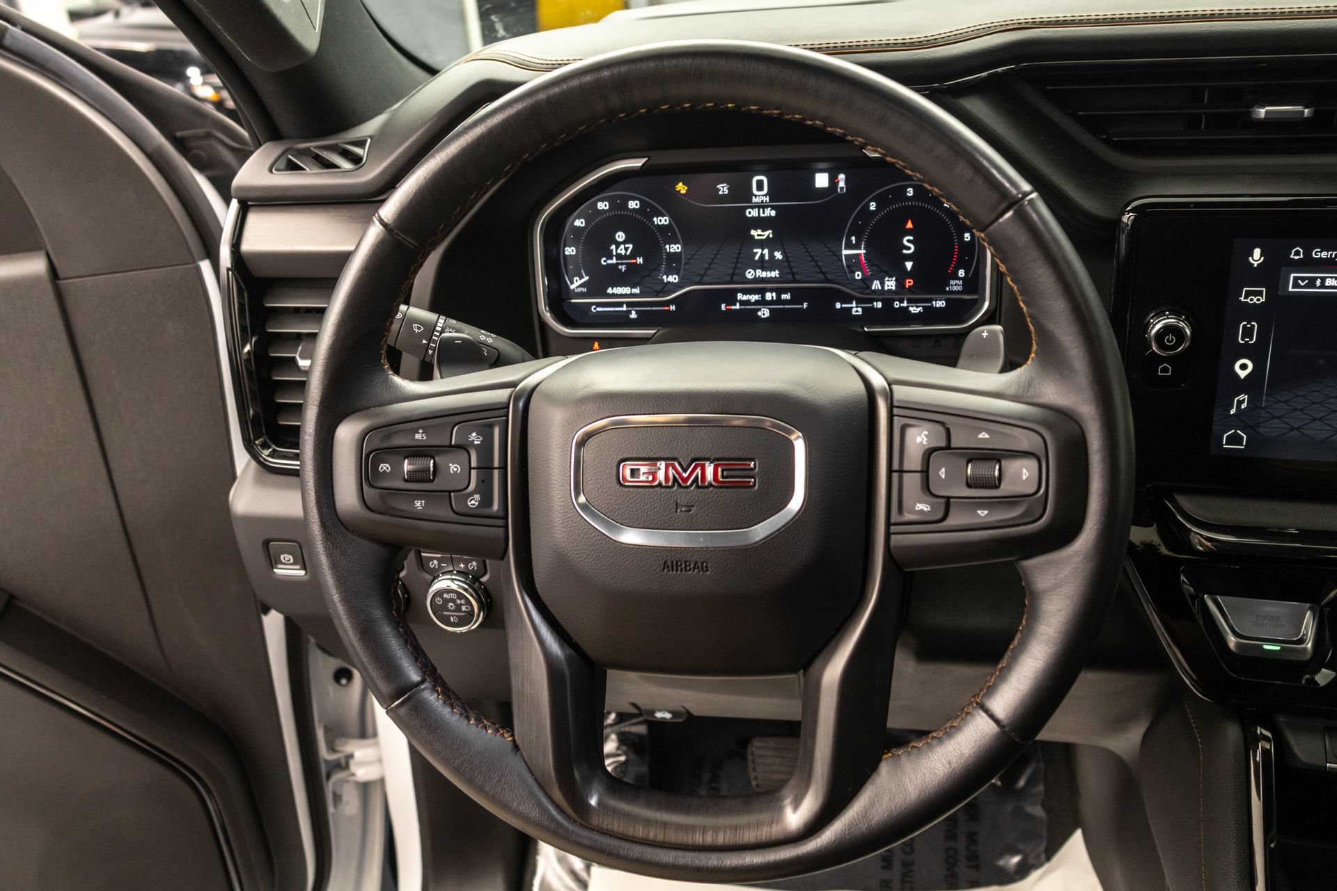 Used 2023 GMC Sierra 1500 AT4 w/ AT4 Premium Package AWD/4WD image 24