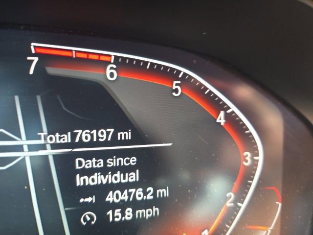 Used 2020 BMW 330i Sedan w/ Premium Package image 11