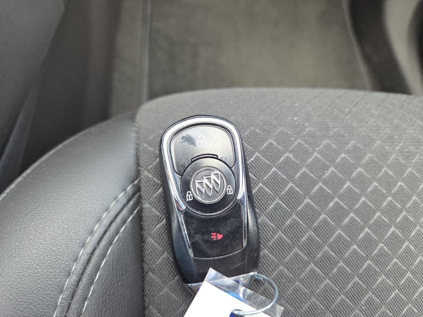 Used 2022 Buick Encore Preferred w/ Safety Package FWD image 33