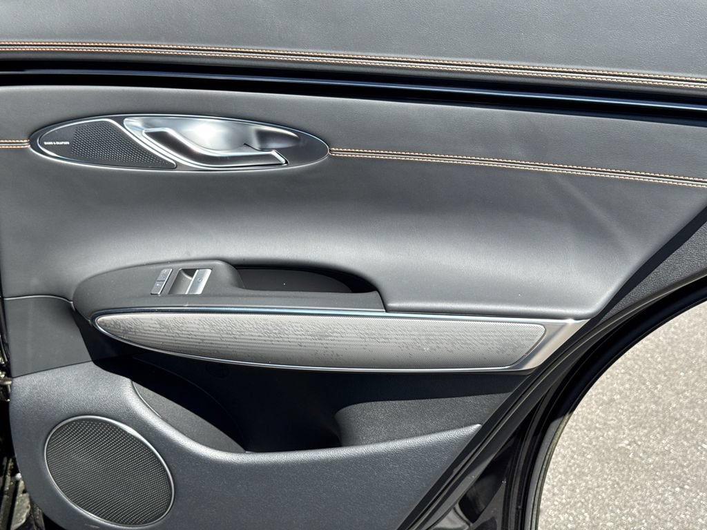 New 2026 Genesis GV70 3.5T Sport Advanced AWD/4WD image 18